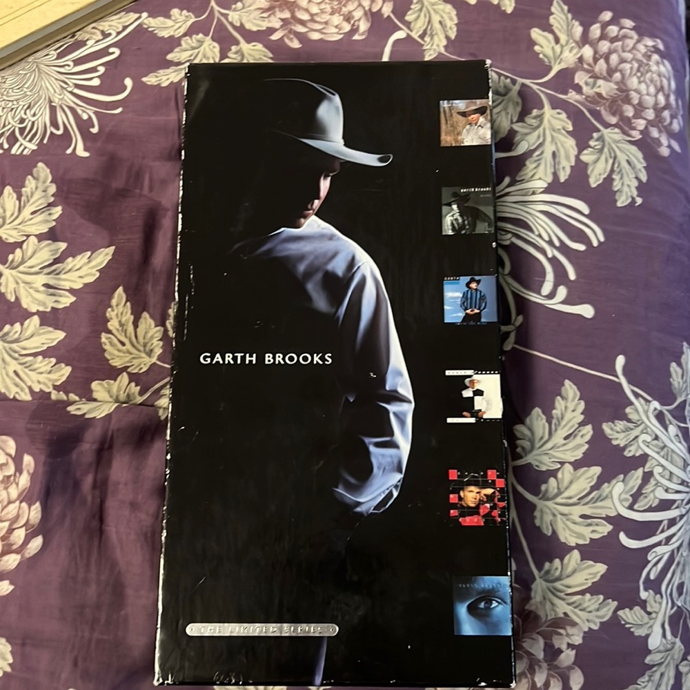 Garth  Brooks The Limited Series